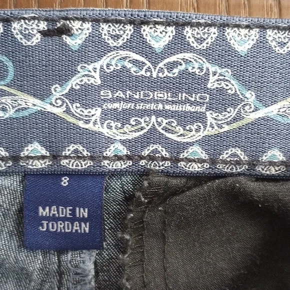 [18] Bandolino Blue Ankle Cropped Jeans - Picture 4 of 7